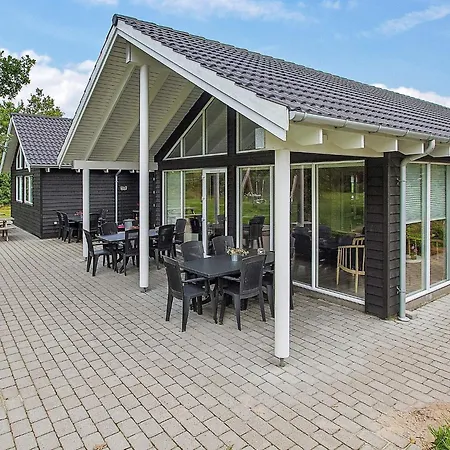 Сasa de vacaciones Luxury Pool Retreat In Henne - By Traum Henne Strand