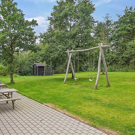 5 Star In Henne Vakantiehuis