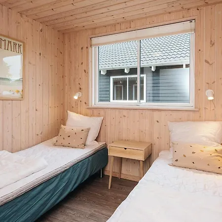 Feriehus 5 Star In Henne